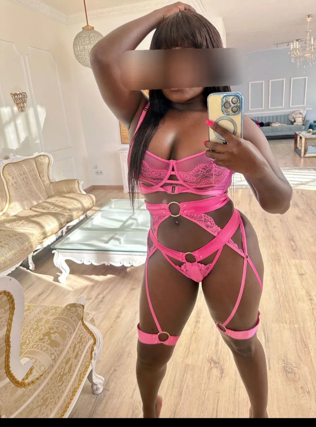 Amara escort Norwich