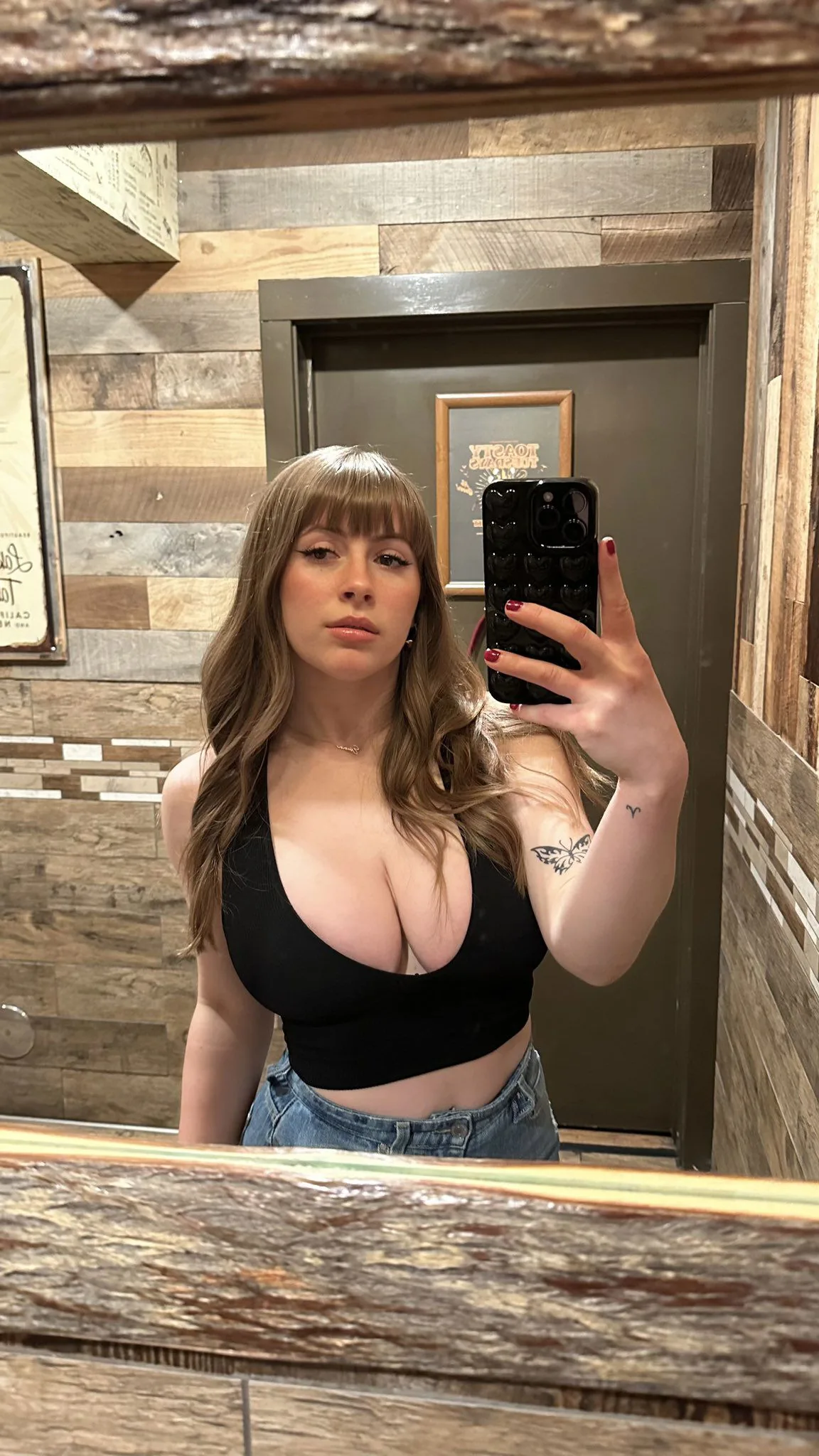 Lena escort Norwich